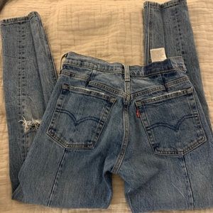 Levi’s 501 skinny 24 light wash